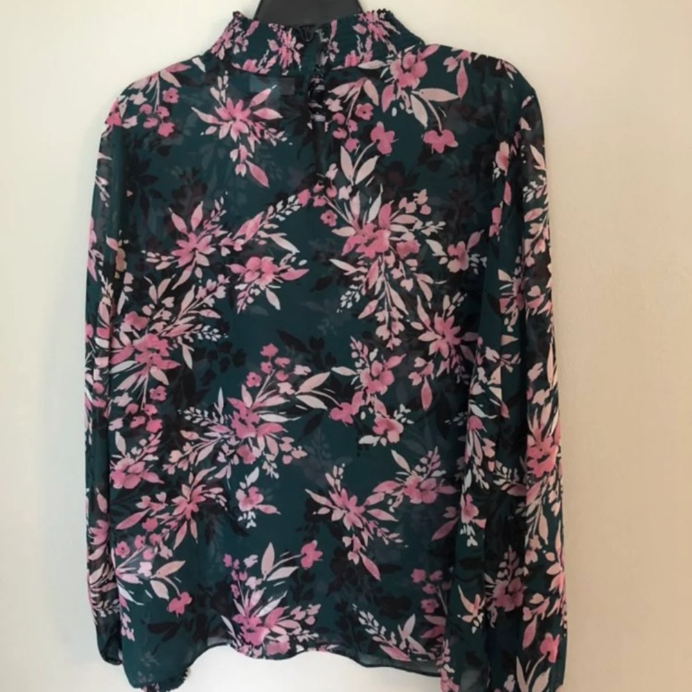 Bar III Floral print Women’s Blouse